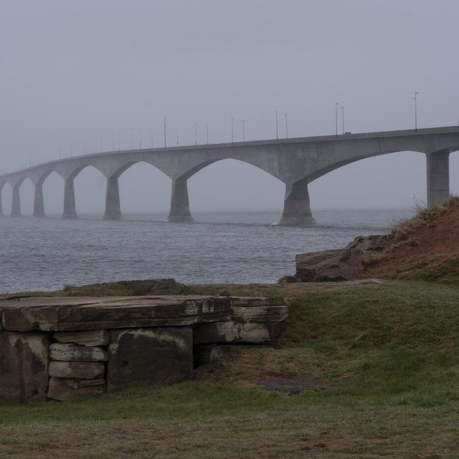 P.E.I. premier says Carney assured him he's working to reduce bridge and ferry tolls